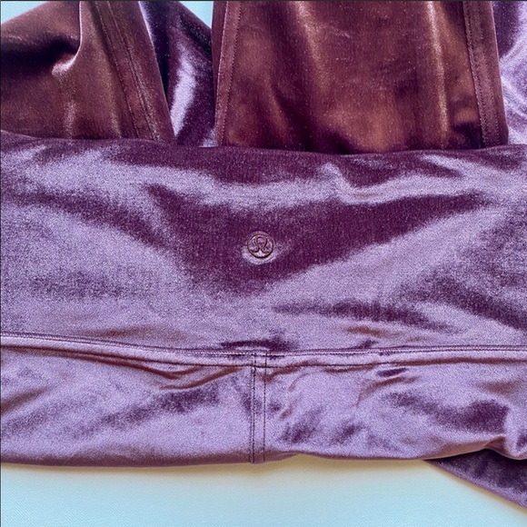 NWT Lululemon Wunder Lounge HR 28” *V - Picture 4 of 8